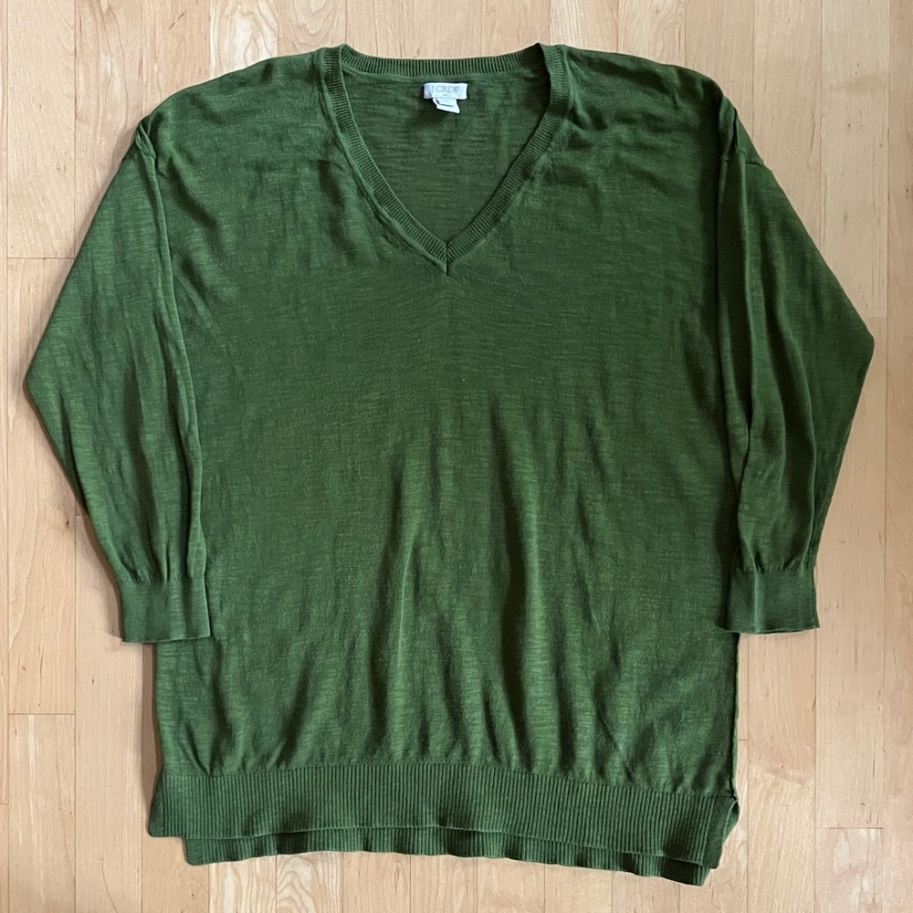 2/$20 J.Crew 100% cotton v-neck sweater Large